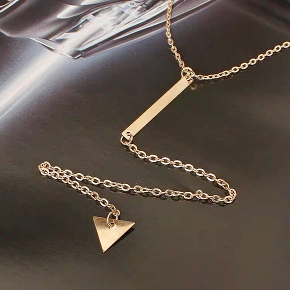 ❣️$25/3❣️ Long Dangle Pendant Necklace - Picture 3 of 7